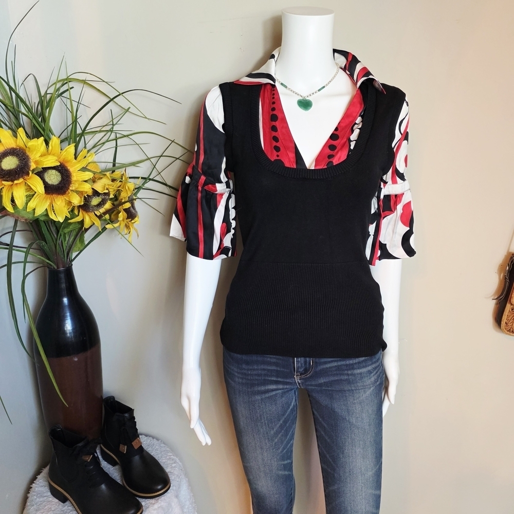 bebe Black and Red Patterned Blouse